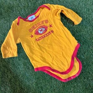 NFL Kids Chiefs Yellow and Red Bodysuit💛❤️